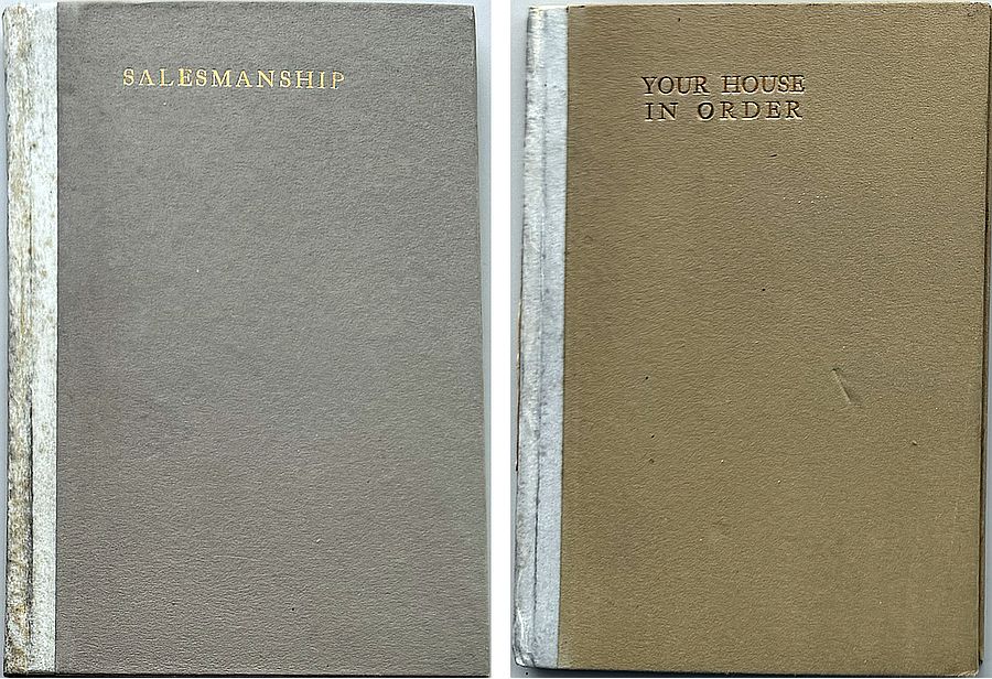 Front covers of volumes 1 and 2 of Collier's 1913 Christmas Collection of booklets